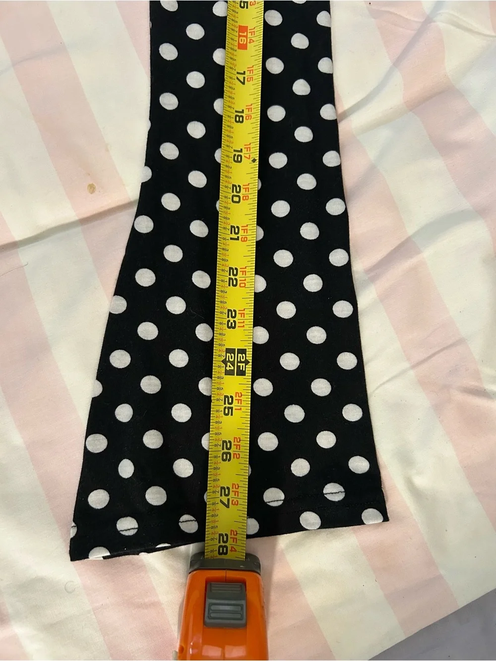 Edikted Black and White Polka Dot Lace-Trim Size M V-Neck Long Sleeve Top - Picture 5 of 15